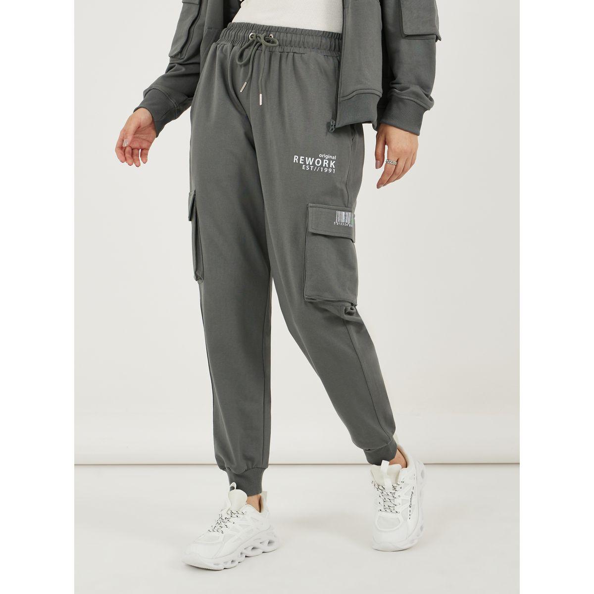 Styli Printed Front Zip Hoodie and Cuffed Joggers Co-Ords-women-clothing-coordsets-image-3