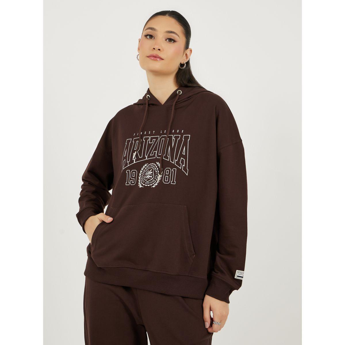 طقم منسق من جوغر مع هودي فضفاض بطبعة جرافيك-women-clothing-coordsets-image-3