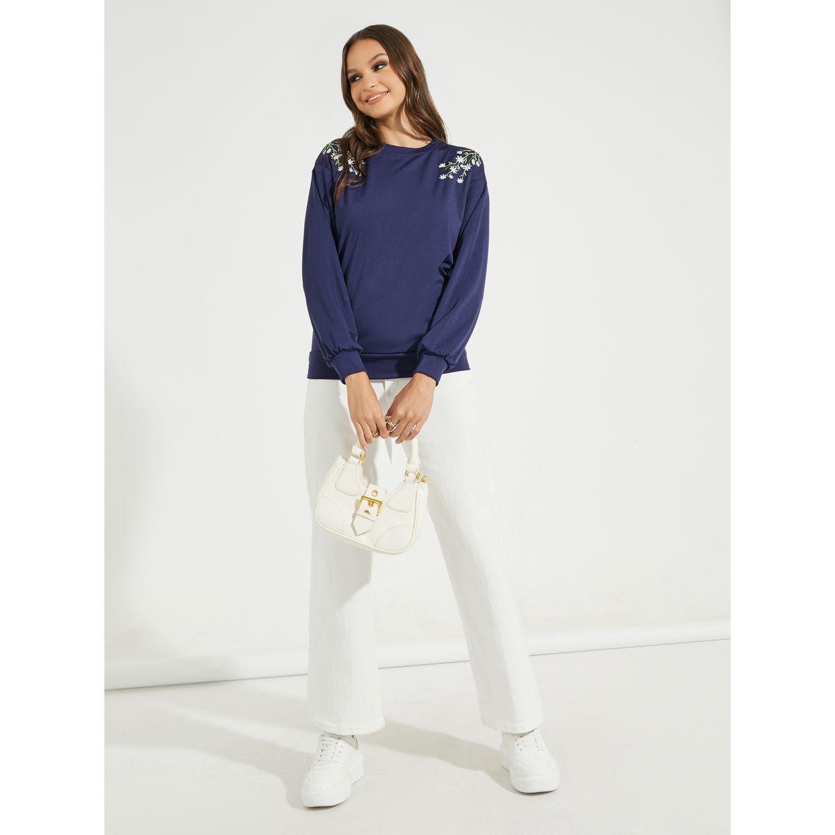 Styli Regular Fit Floral Embroidery Detail Sweatshirt-women-clothing-hoodiesandsweatshirts-sweatshirts-image-2