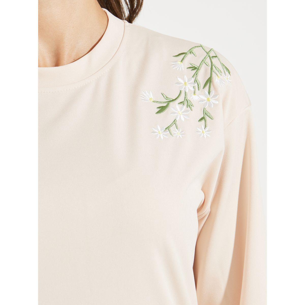 Styli Regular Fit Floral Embroidery Detail Sweatshirt-women-clothing-hoodiesandsweatshirts-sweatshirts-image-3