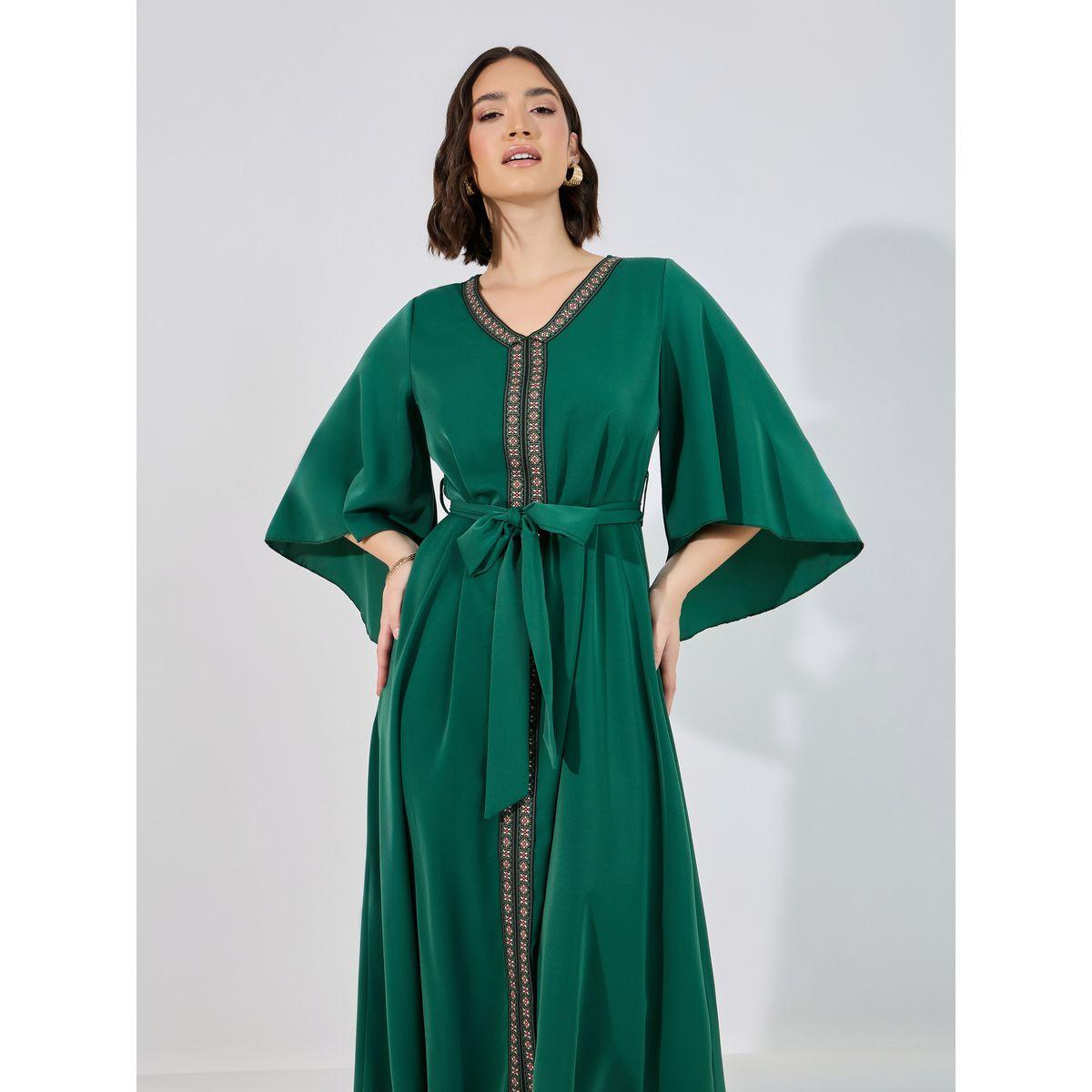 جلابية بتداخلات دانتيل وأكمام كيب-women-arabicclothing-jalabiyas-image-2