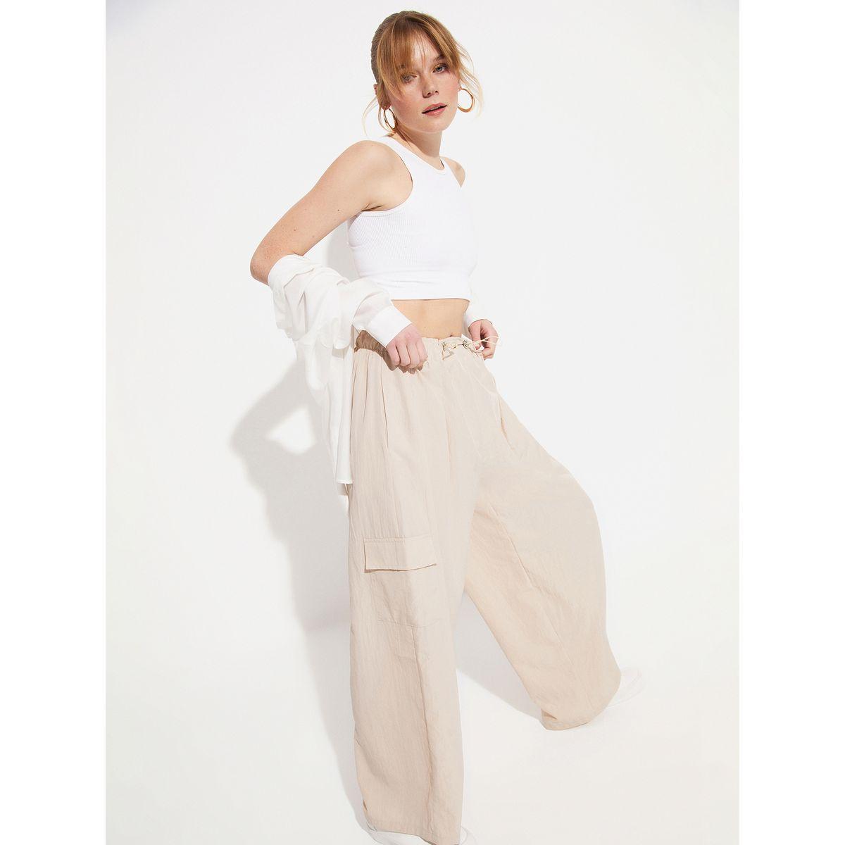 June Solid Cargo Pocket Wide Leg Pants-women-clothing-bottoms-trousers-image-2