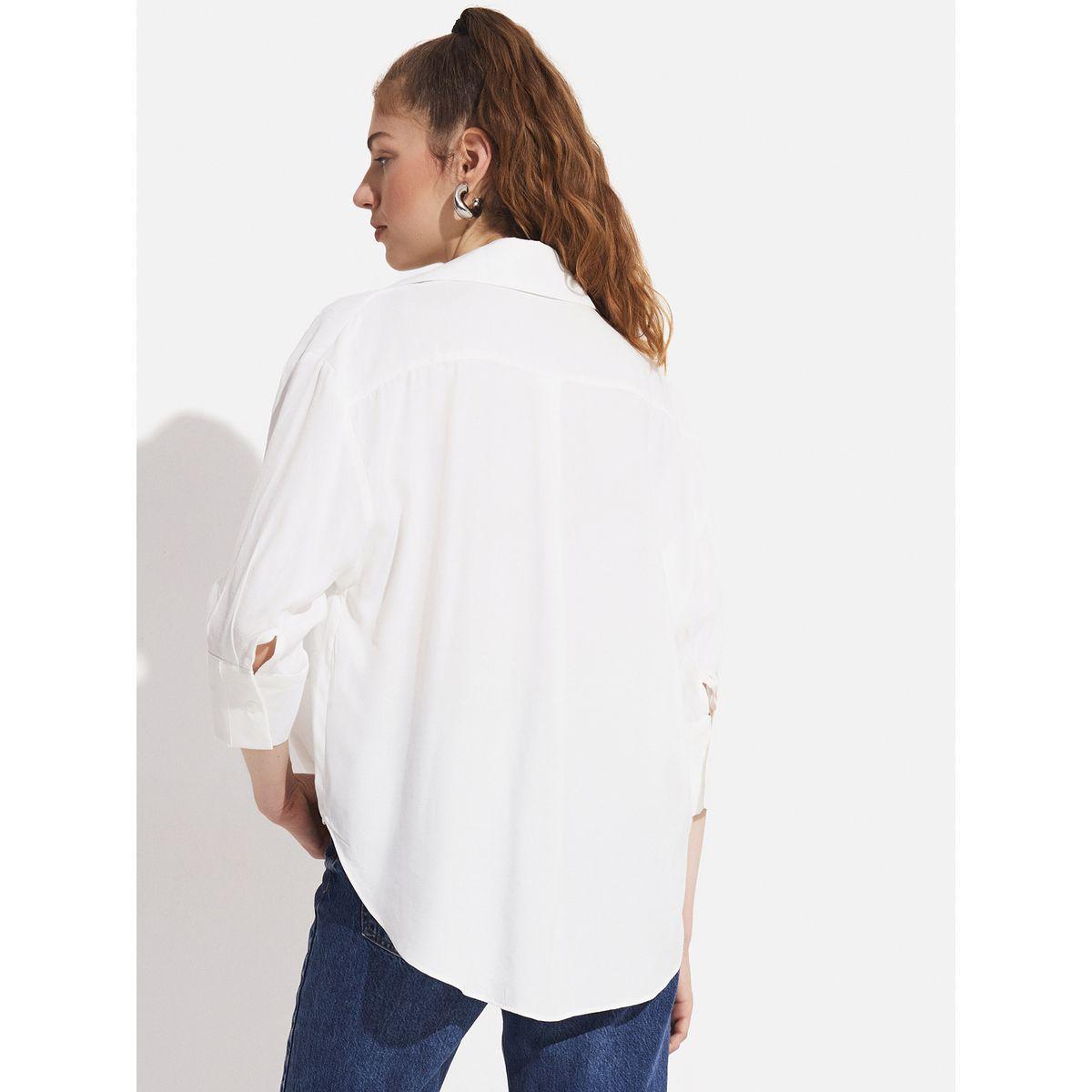 بلوزة منسوجة بقصة عادية وياقة سبريد-women-clothing-shirtsandblouses-shirts-image-5