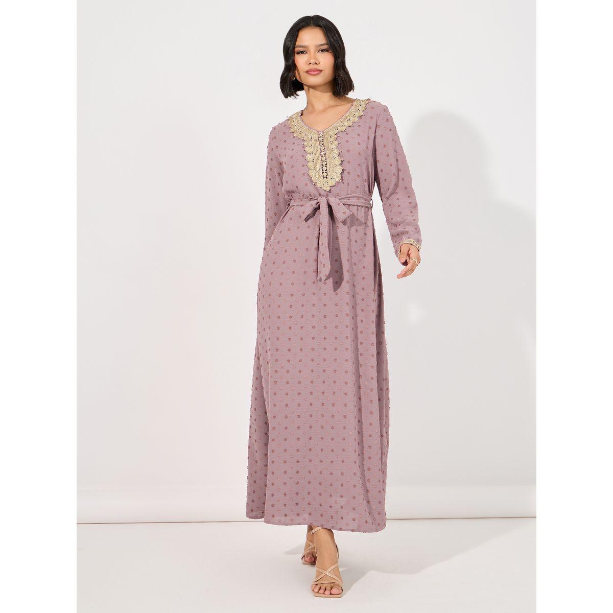 جلابية بخيوط دوبي مع ياقة منمقة-women-arabicclothing-jalabiyas-image-4
