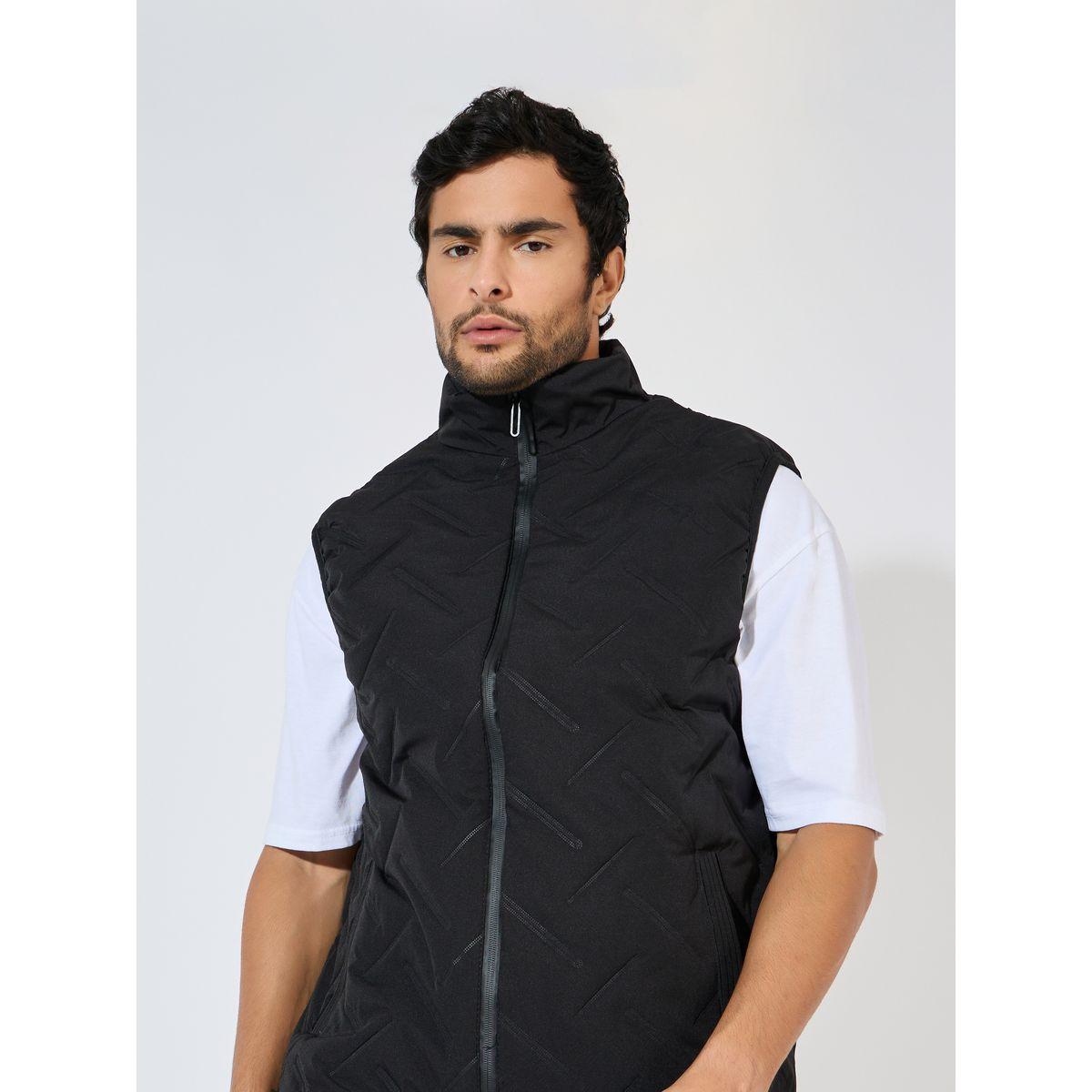 Styli Diagonal Quilted Sleeveless Puffer Jacket with Welt Pockets-men-clothing-jacketsandblazers-jackets-image-2