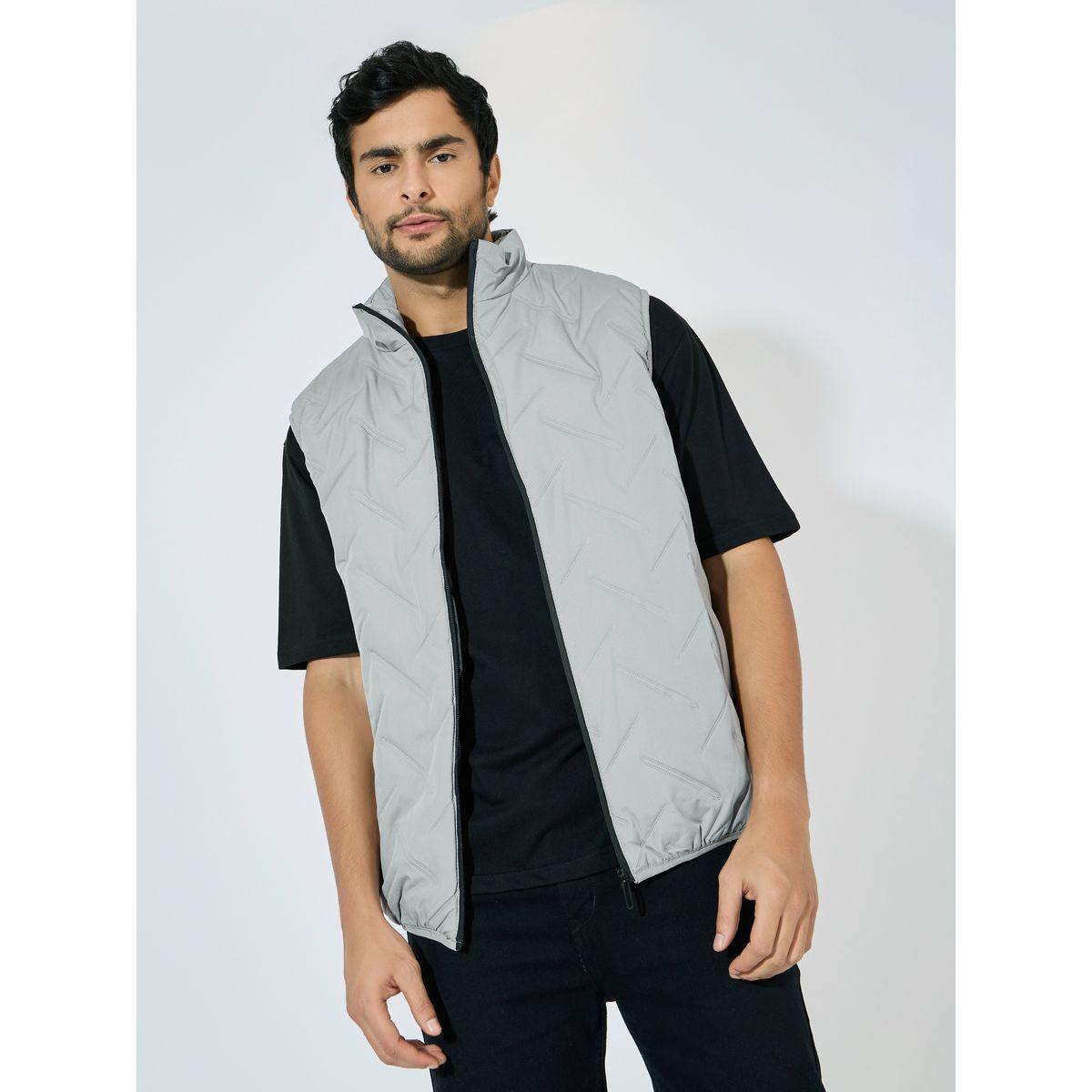 Styli Diagonal Quilted Sleeveless Puffer Jacket with Welt Pockets-men-clothing-jacketsandblazers-jackets-image-1