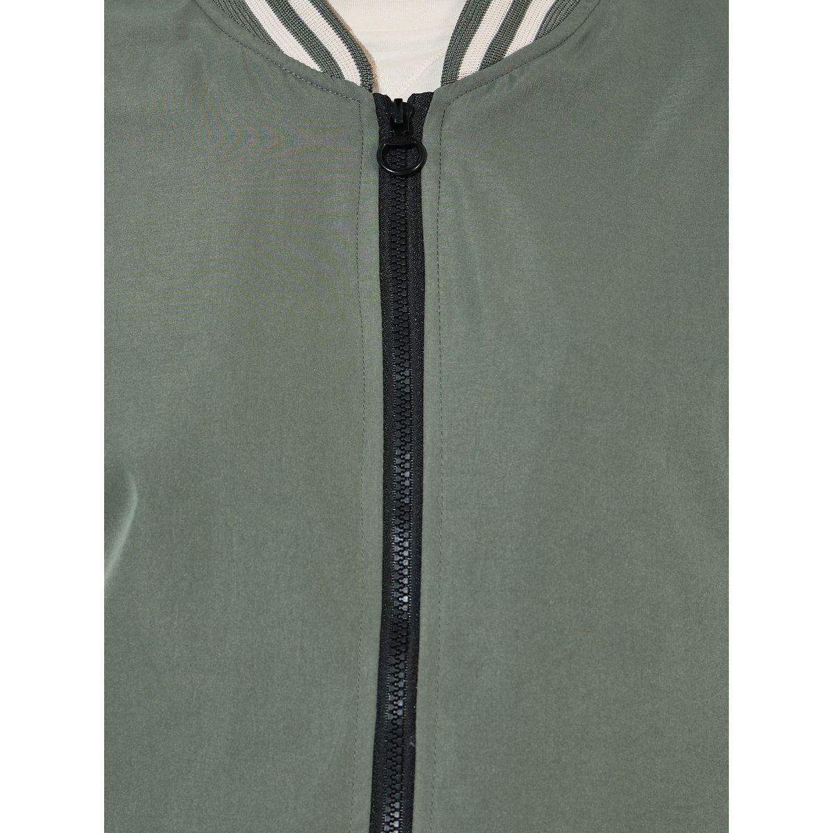 جاكيت بومبر بتفاصيل مُتباينة مع جيوب-men-clothing-jacketsandblazers-jackets-image-5