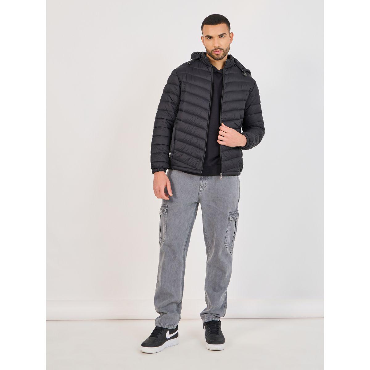 جاكيت منفوخ بياقة هودي وجيب-men-clothing-jacketsandblazers-jackets-image-2
