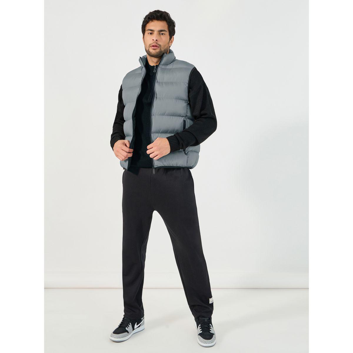 جاكيت منفوخ بلا أكمام مع سحَّاب غلق-men-clothing-jacketsandblazers-jackets-image-2