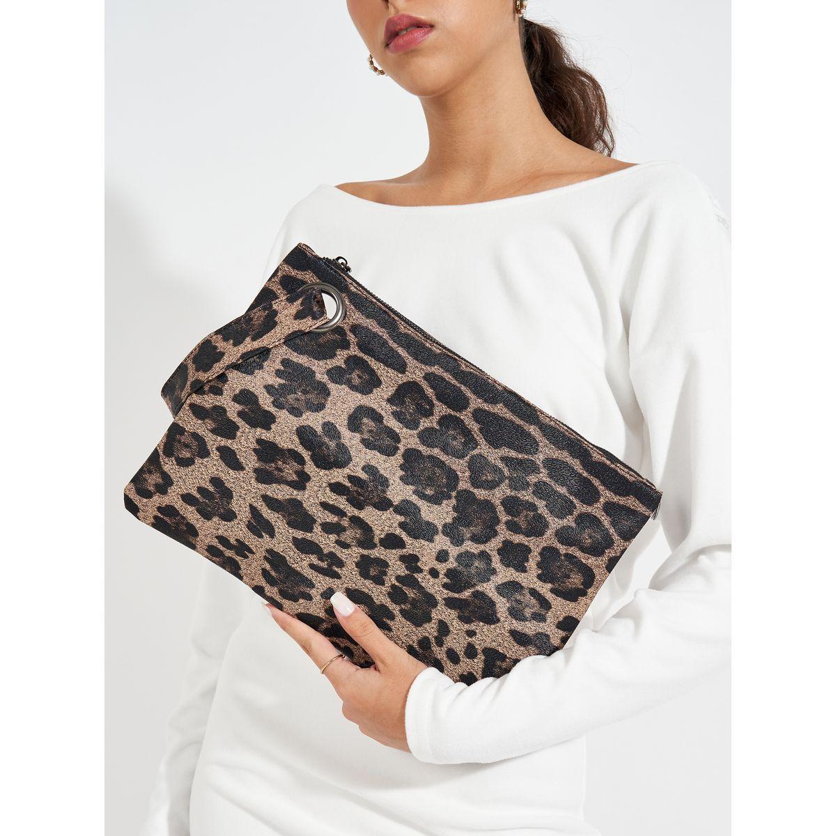 Styli Leopard Print Clutch with Zip Closure-women-bagsandwallets-handbags-image-2