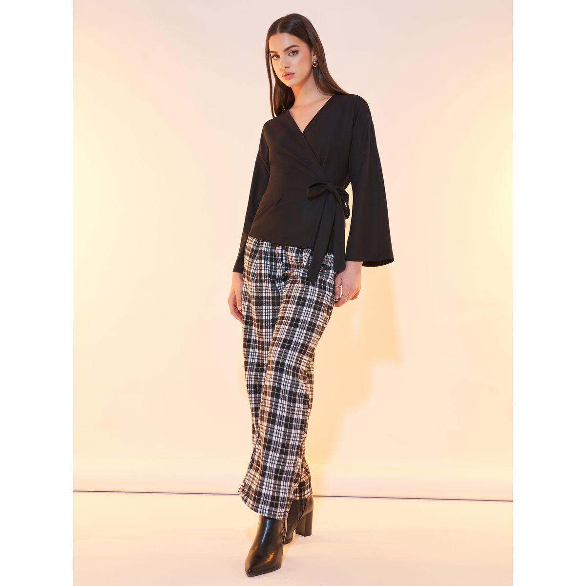بلوزة محبوكة بنمط لف وأكمام طويلة-women-clothing-shirtsandblouses-blouses-image-3