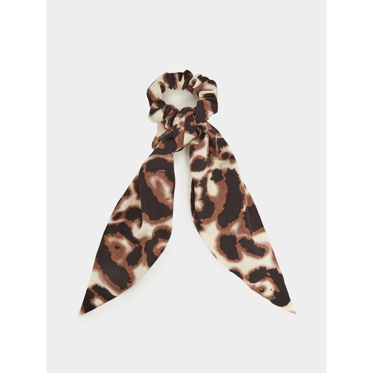 Styli Animal Print Scrunchie-women-hairaccessories-bands-image-1