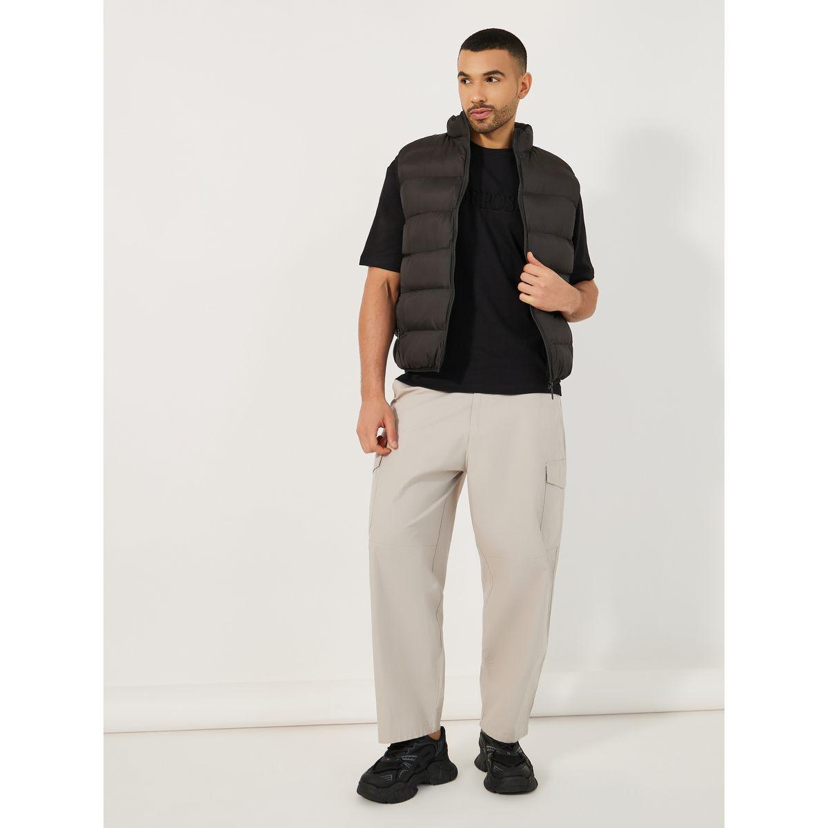 تيشيرت فضفاض بياقة دائرية وتفاصيل بارزة الملمس-men-clothing-tshirtsandpolos-tshirts-image-2