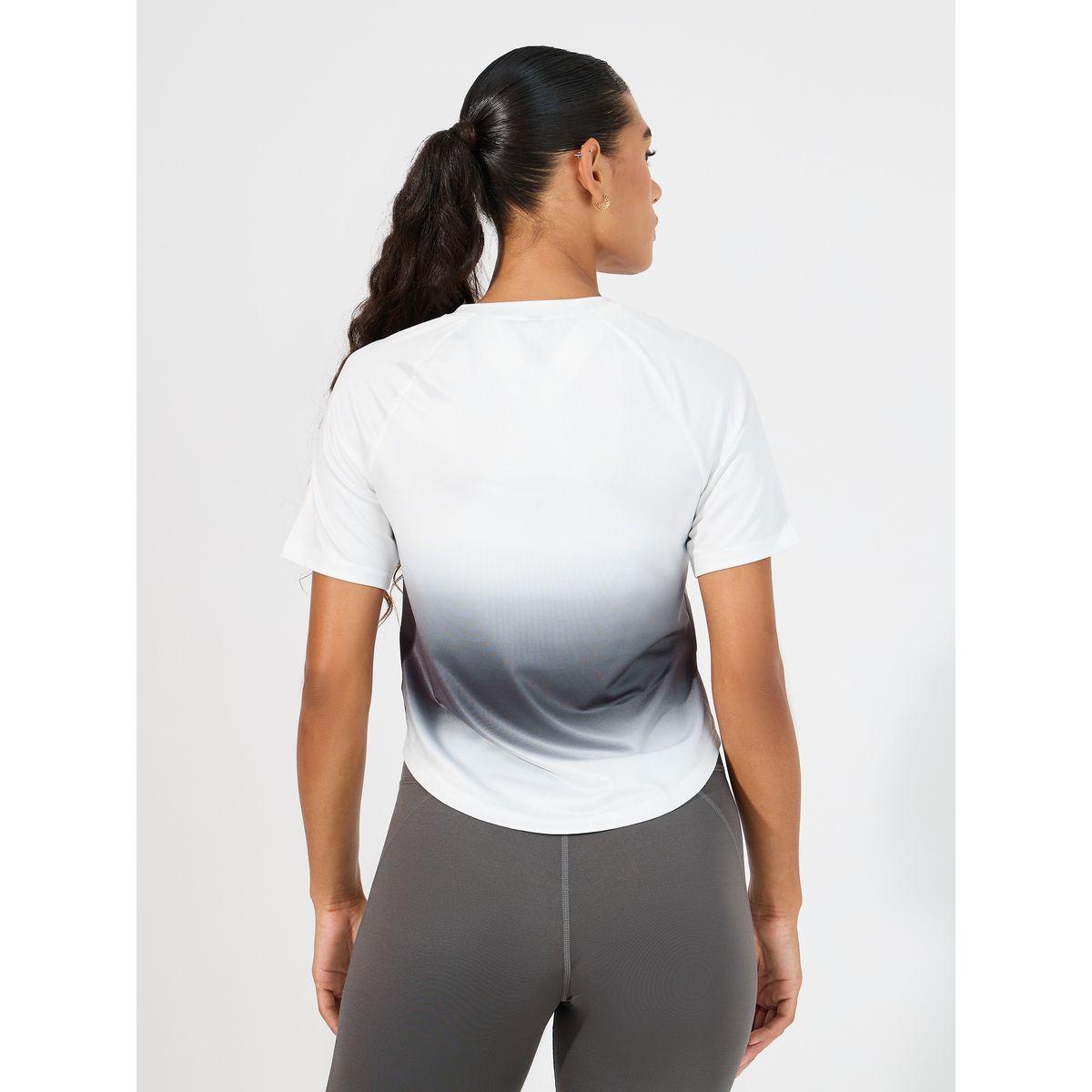 Styli Active Shoulder Mesh Detail Ombre Effect Curved Hem Top-women-clothing-sportswearandactivewear-tshirtsandvests-image-4