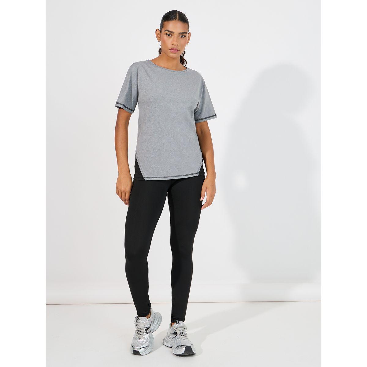 Styli Active Contrast Double Layer Open Back Top-women-clothing-sportswearandactivewear-tshirtsandvests-image-3