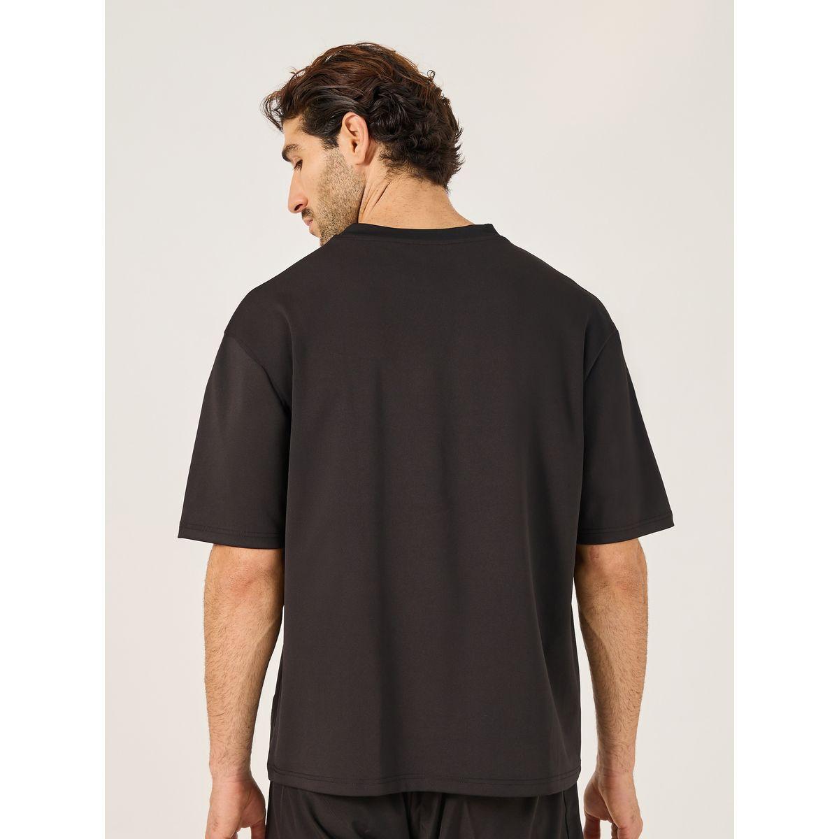 Styli Oversized Scuba Patch Detail T-Shirt-men-clothing-tshirtsandpolos-tshirts-image-4