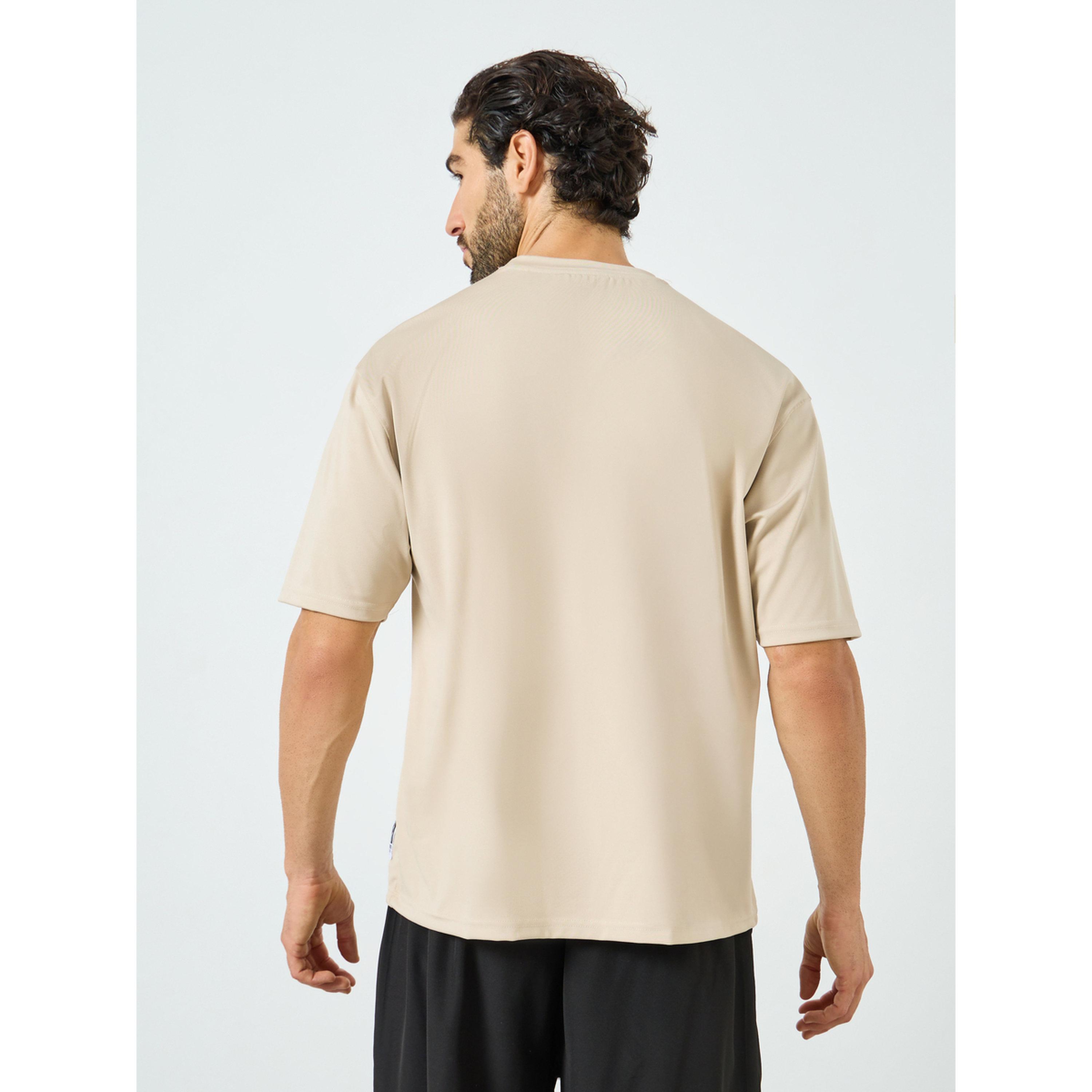 Styli Men Cream Oversized Short Sleeve T-Shirt-men-clothing-tshirtsandpolos-tshirts-image-3