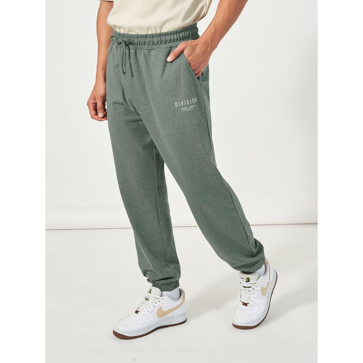 Styli Slogan Print Oversized T-Shirt & Terry Joggers Co-Ords-men-clothing-coordsets-image-5
