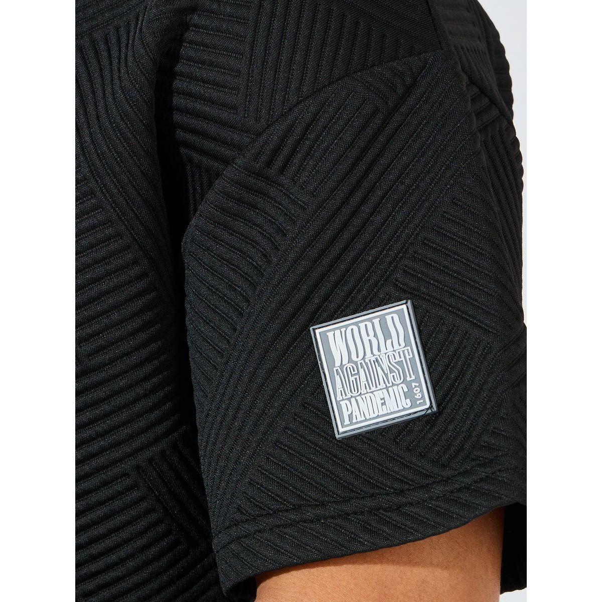 Styli Jacquard Knit Oversized Badge T-Shirt & Shorts Co-Ords-men-clothing-coordsets-image-3