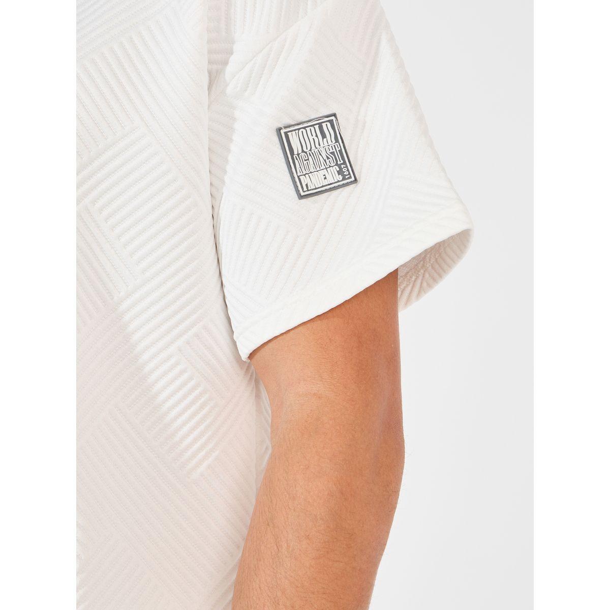 Styli Jacquard Knit Oversized Badge T-Shirt & Shorts Co-Ords-men-clothing-coordsets-image-3