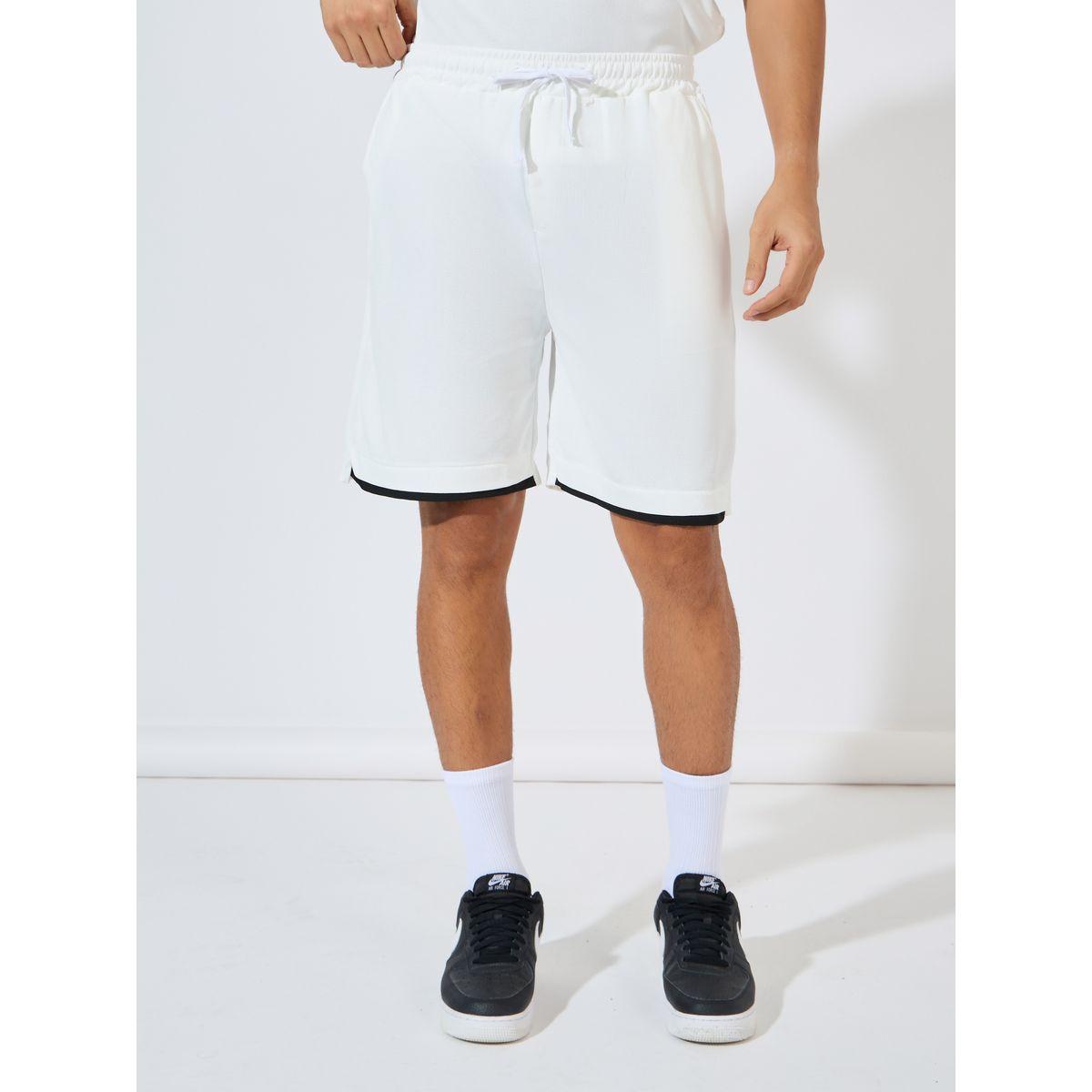 شورت مع تيشيرت بياقة بولو ونمط كتل الالوان-men-clothing-coordsets-image-5
