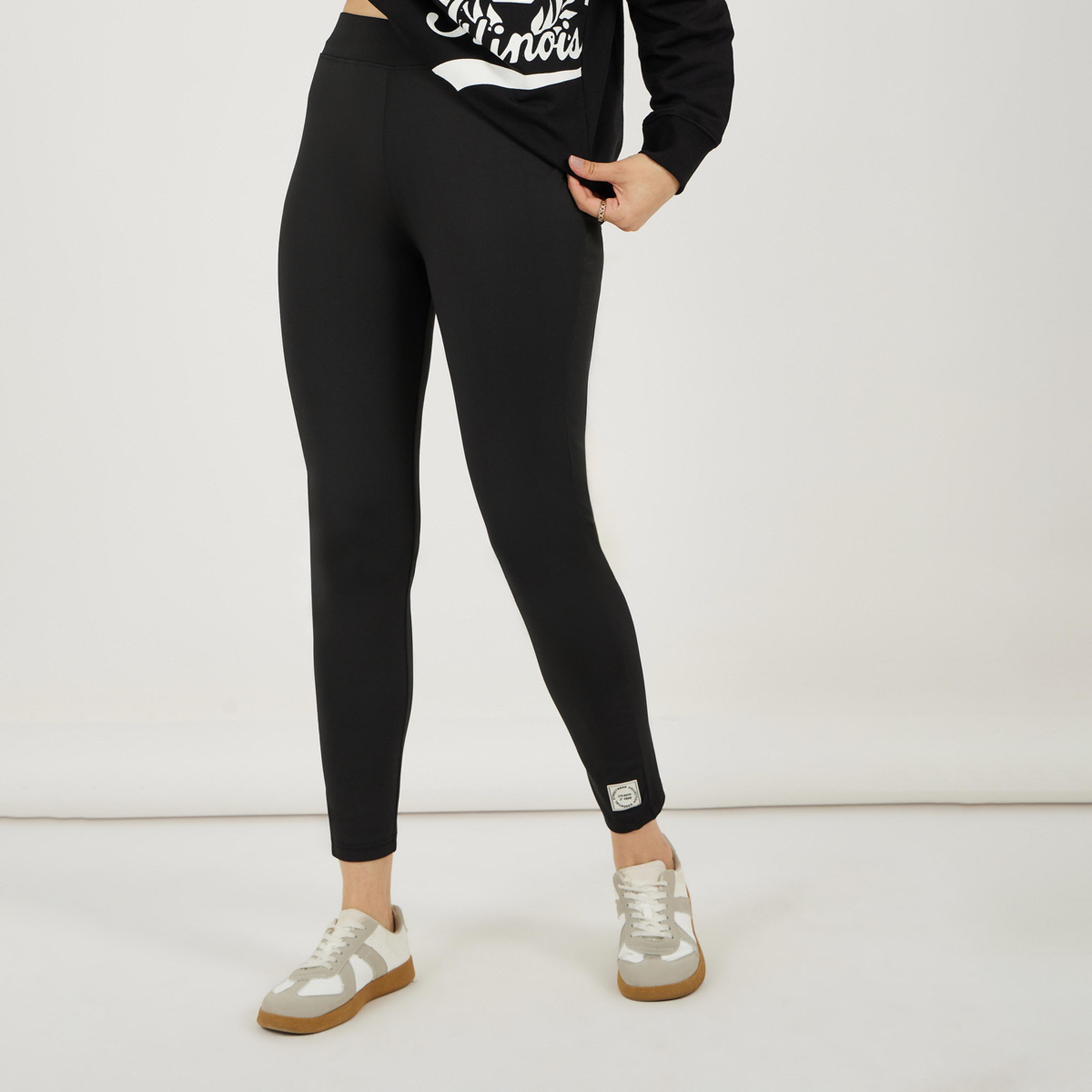 ستايلي - طقم ليقنز مطبوع مع سويت شيرت بحجم كبير-women-clothing-coordsets-image-4