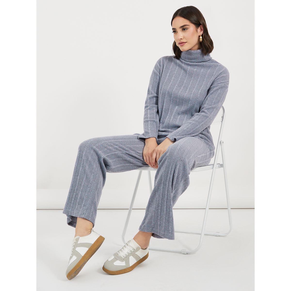طقم منسق من بنطال وبلوزة محبوكة بقصة فضفاضة-women-clothing-coordsets-image-1