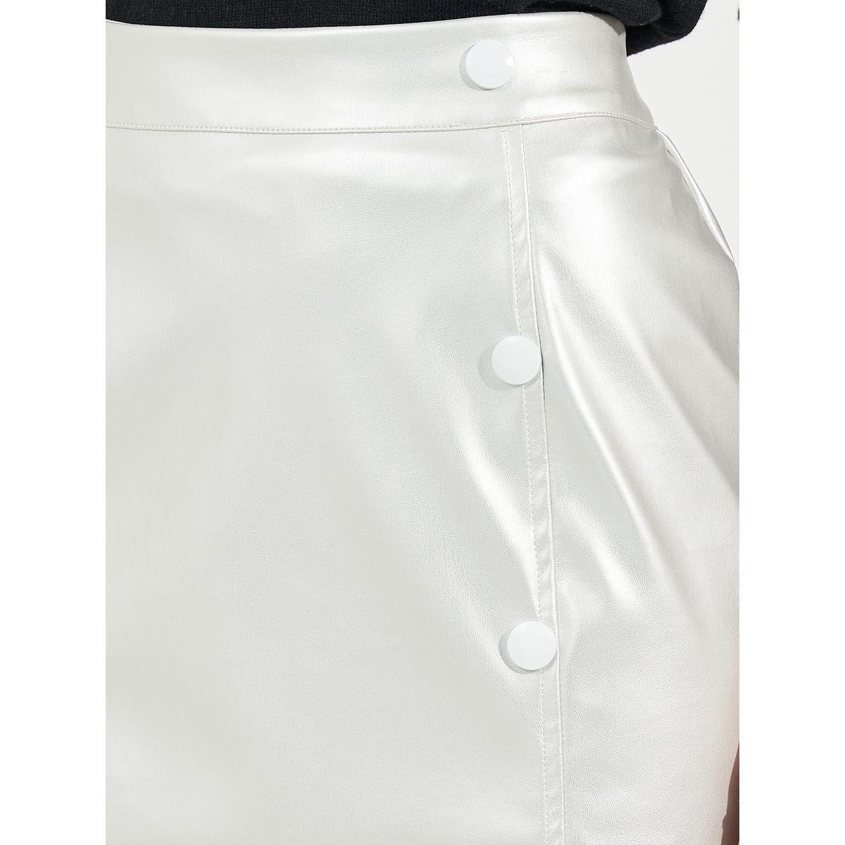 تنورة قصيرة بحافة غير متماثلة الطول مع أزرار-women-clothing-bottoms-skirts-image-3