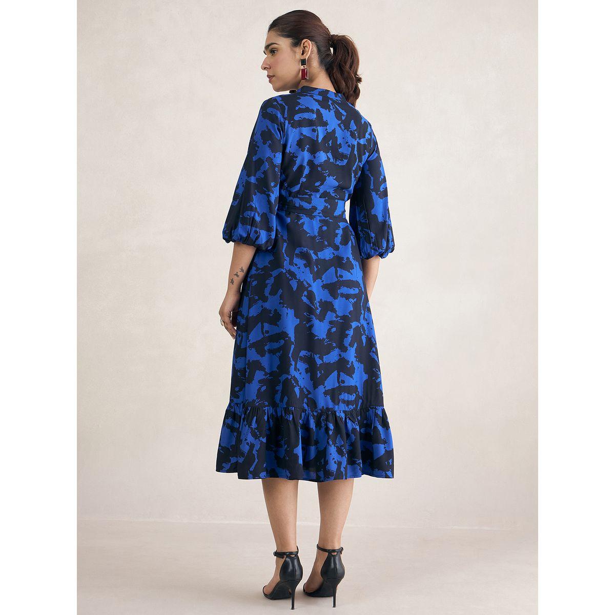 فستان ميدي بحافة واسعة وطبعة مجردة فِميلا × ستايلي-women-clothing-dresses-image-3