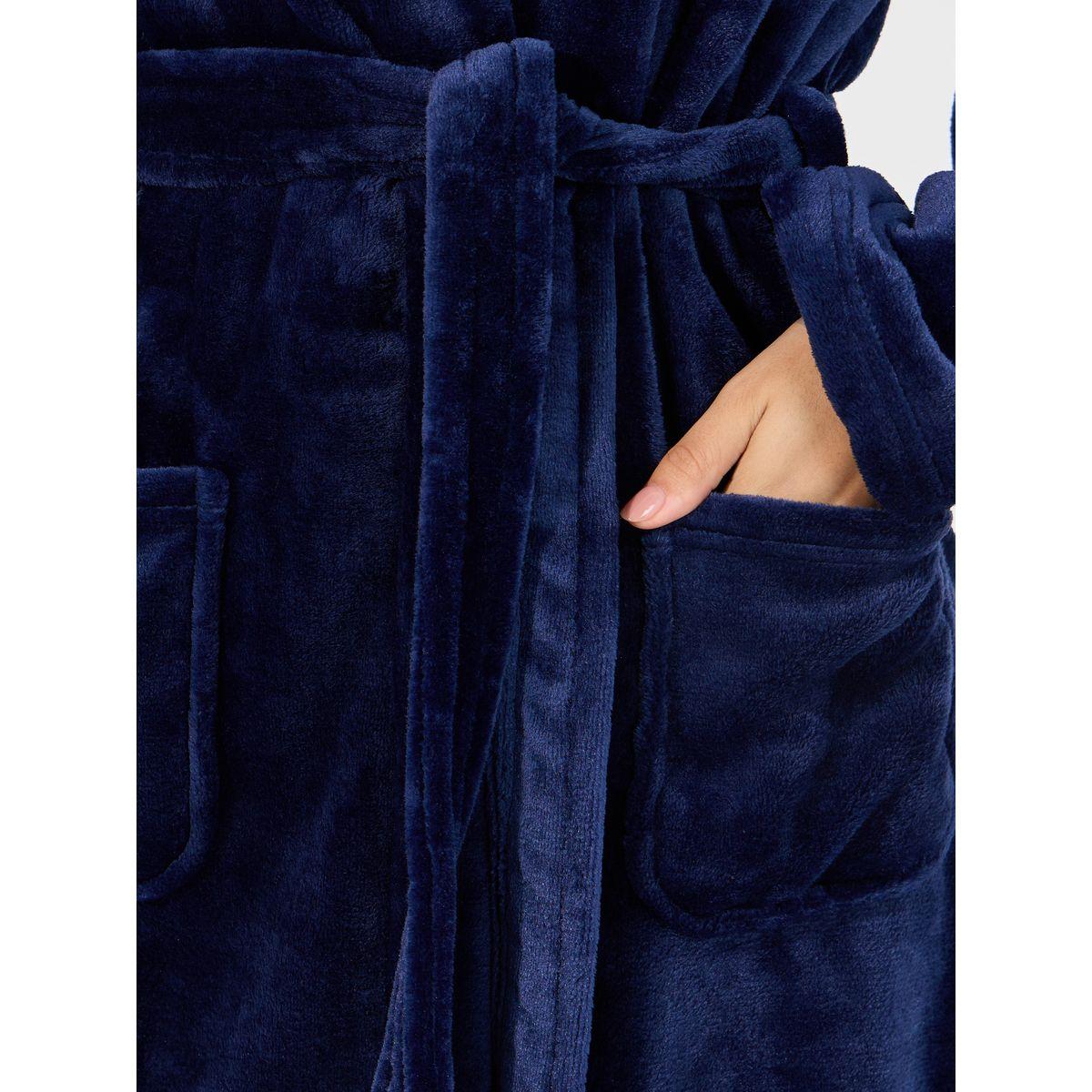 Styli Unwind Shawl Collar Pocket Fleece Robe-women-clothing-nightwear-robes-image-3