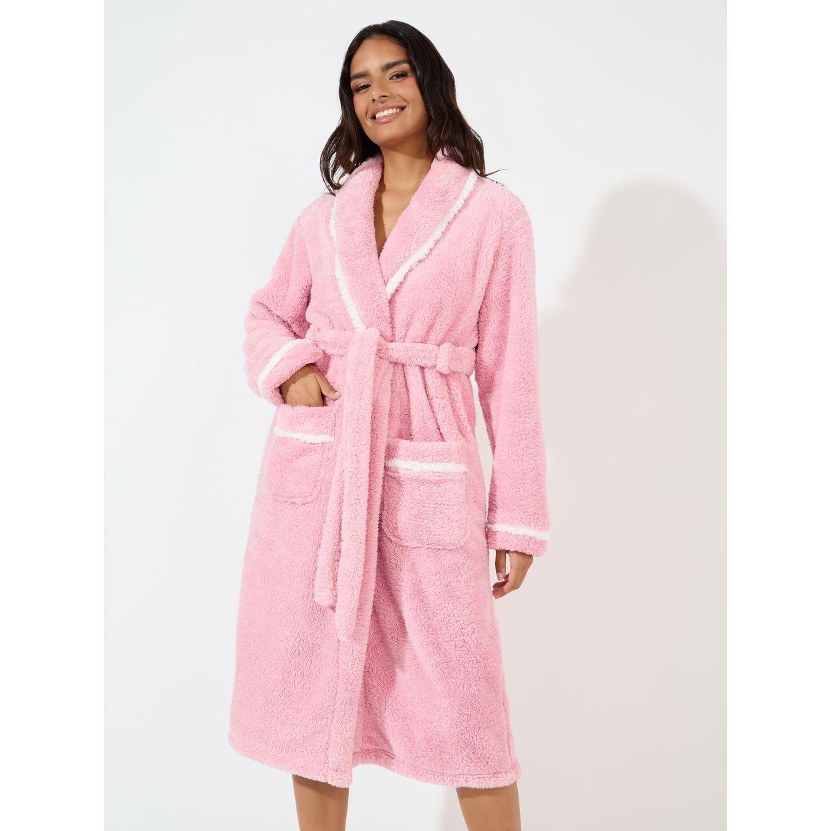 روب فليس بياقة شال وتفاصيل محزوزة-women-clothing-nightwear-robes-image-2
