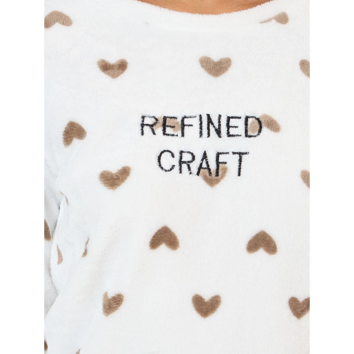 Styli Unwind Heart Print Fleece Top & Striped Pyjama Set-women-clothing-nightwear-pyjamas-longsets-image-3