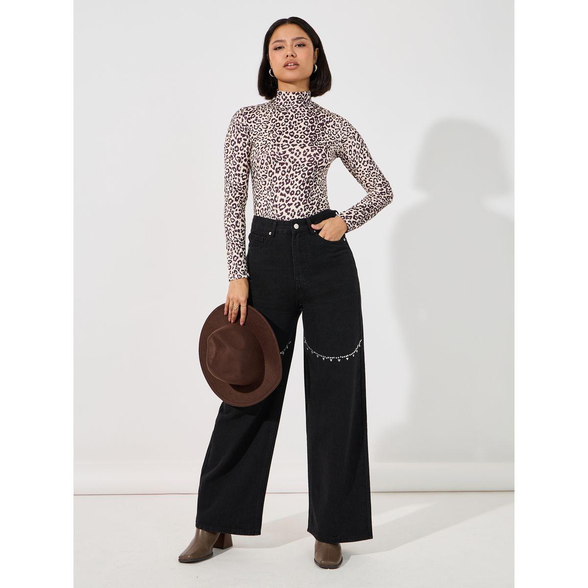 بلوزة مُجسمة بتفاصيل محبوكة وطبعة ليوبارد-women-clothing-shirtsandblouses-blouses-image-2