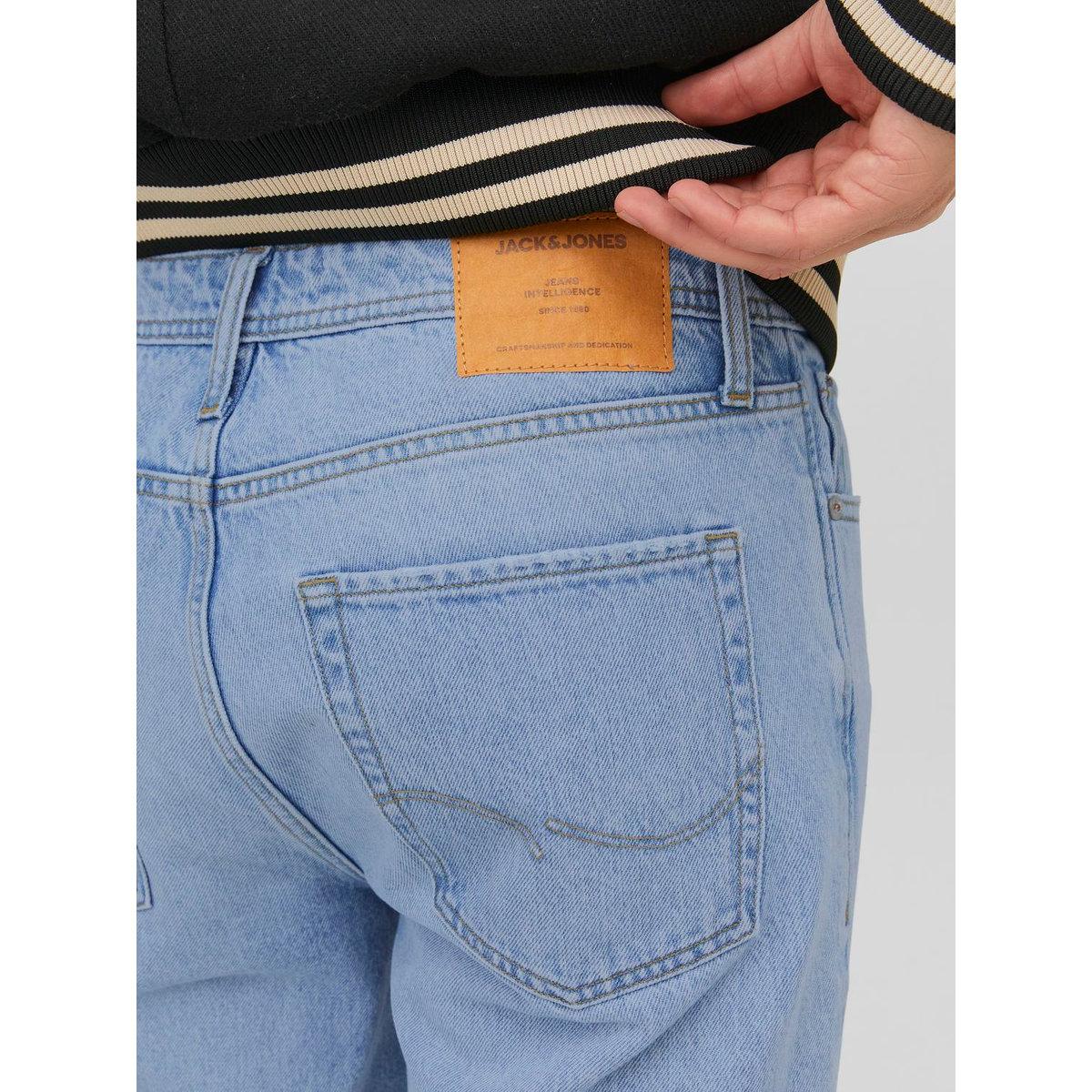 Jack & Jones Classic Five-Pocket Loose Fit Jeans-men-clothing-bottoms-jeans-image-3