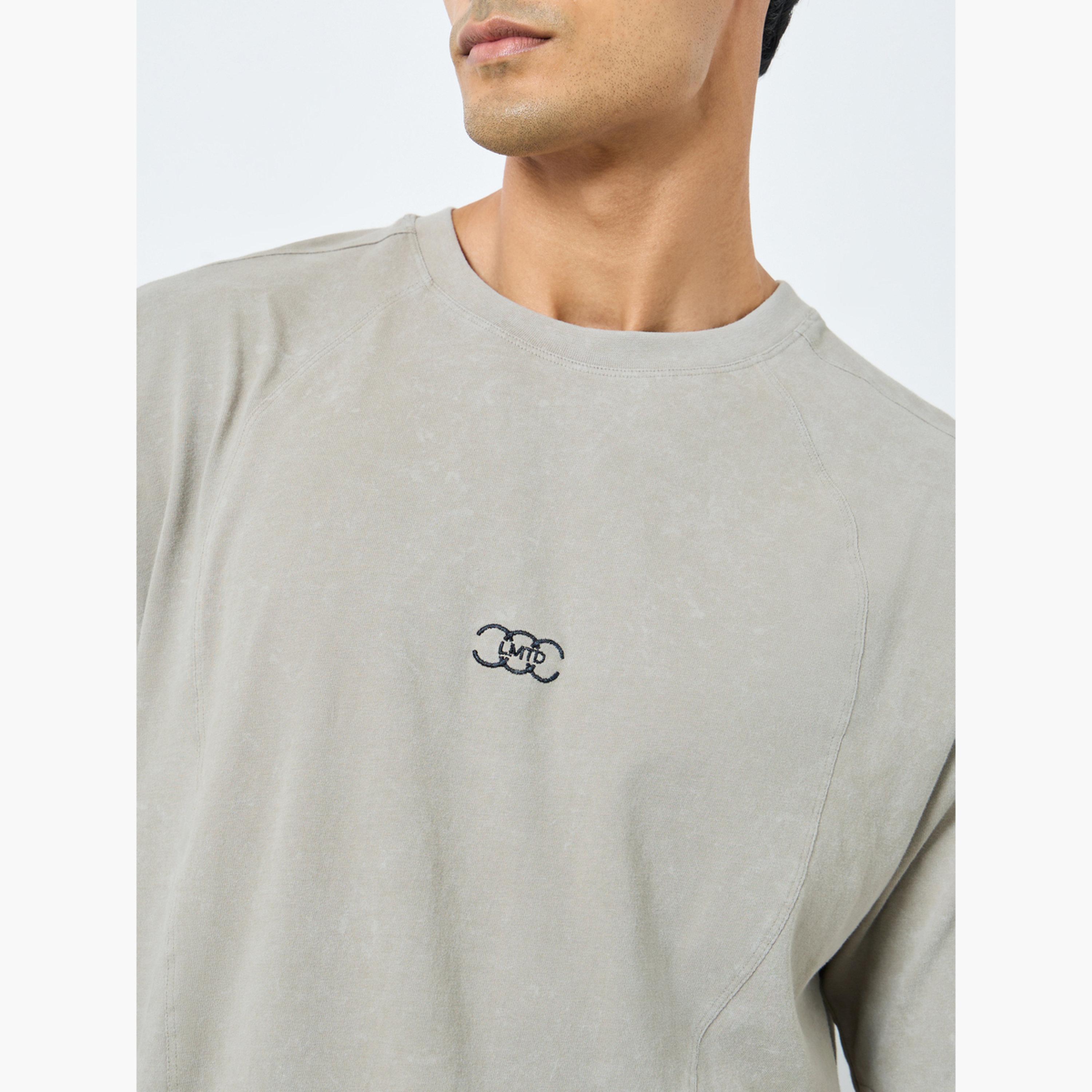 ستايلي - تي شيرت جيرسي مخيط ومغسول بالحامض للرجال-men-clothing-tshirtsandpolos-tshirts-image-3