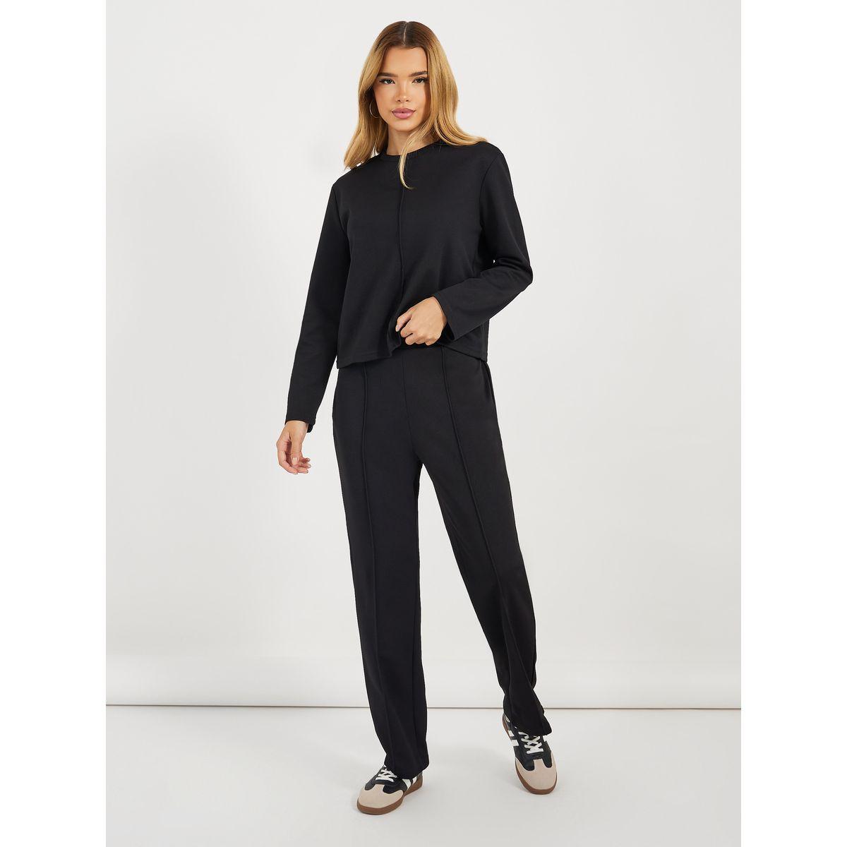 جوغر بأرجل مستقيمة وتفاصيل محزوزة-women-clothing-bottoms-joggers-image-1