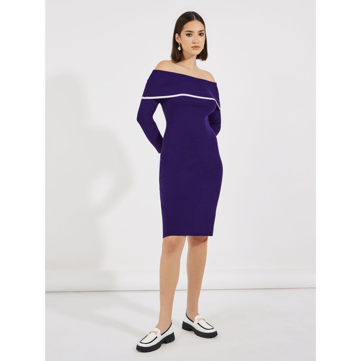 فستان بطول الركبة وأكتاف مكشوفة مع تفاصيل مُتباينة-women-clothing-dresses-image-1