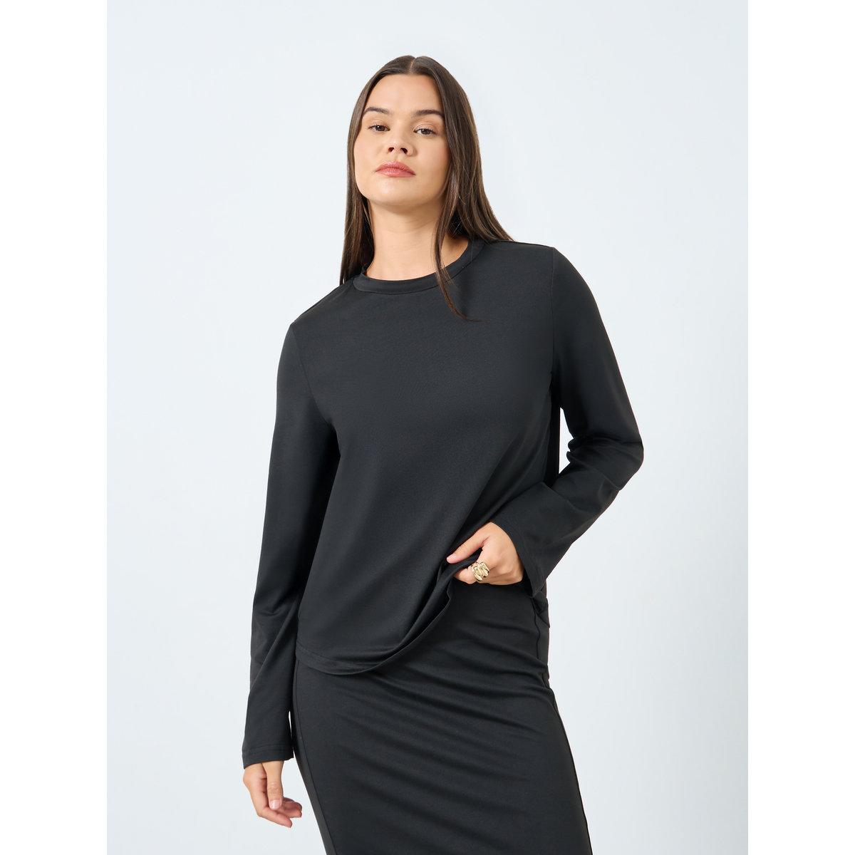 Styli Black Solid Knit Top and Midi Skirt Co-Ords-women-clothing-coordsets-image-2