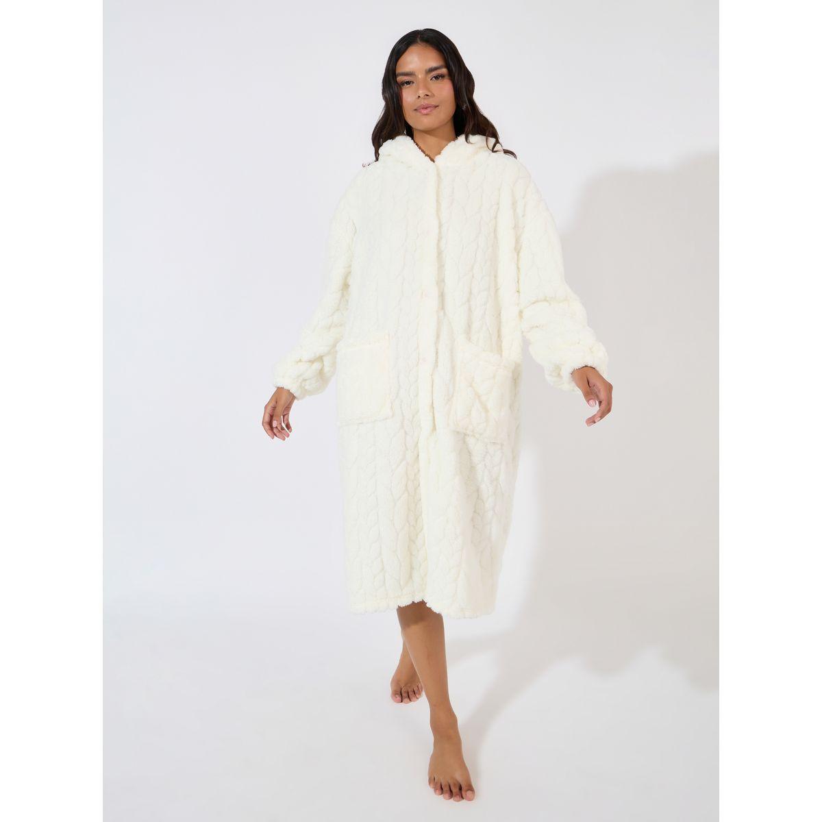 Styli Unwind Cable Knit Fleece Hooded Robe-women-clothing-nightwear-robes-image-1