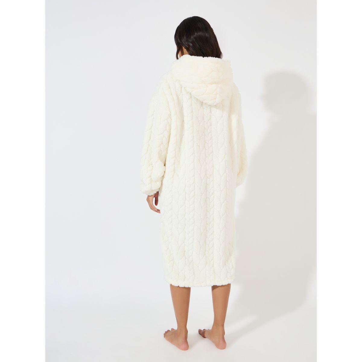 Styli Unwind Cable Knit Fleece Hooded Robe-women-clothing-nightwear-robes-image-4