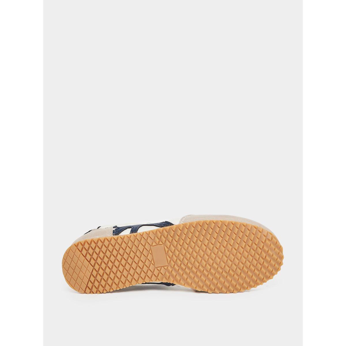 Styli Contrast Panel Low Top Sneakers-women-shoes-sneakers-image-7