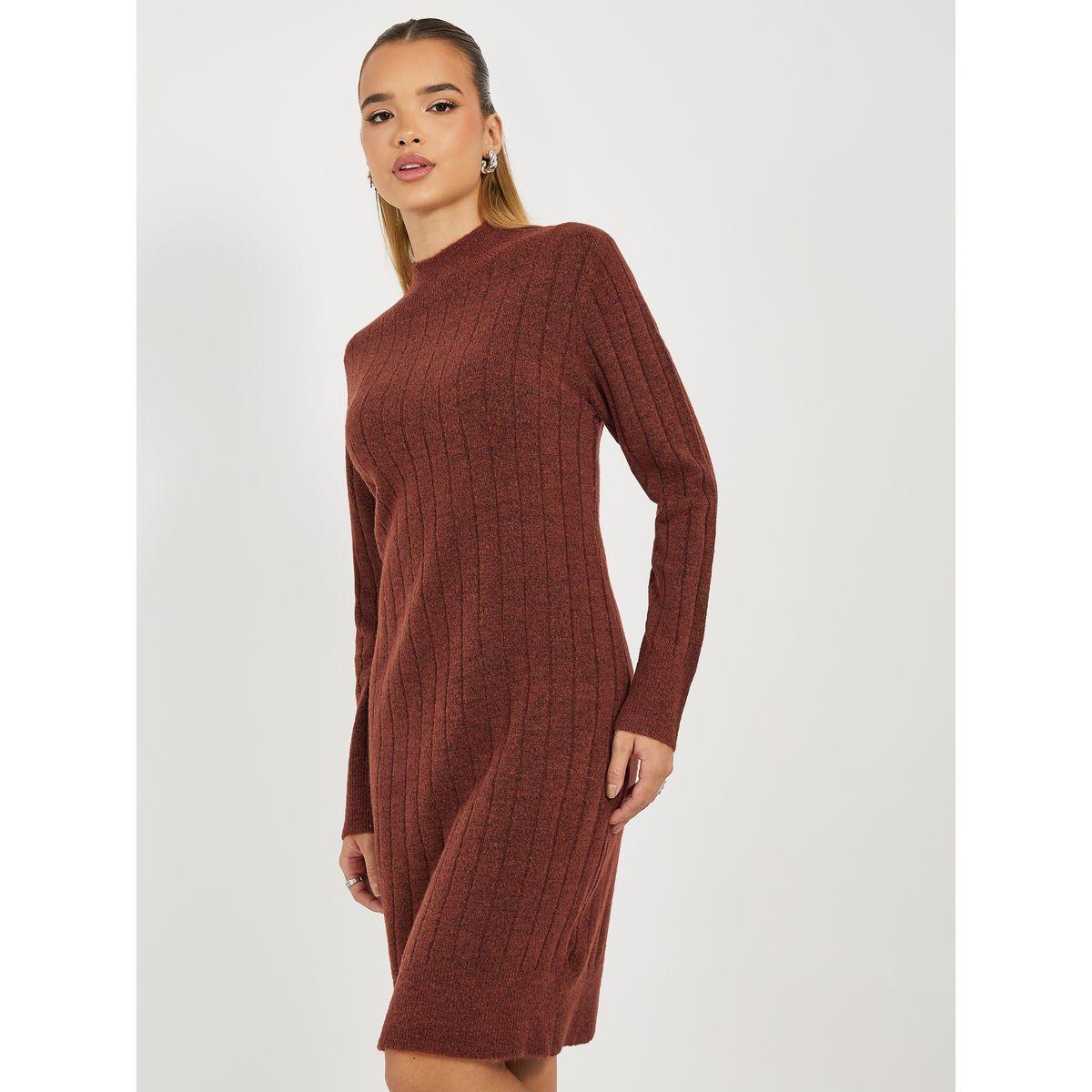 فستان محبوك بطول الركبة وتفاصيل بارزة الملمس-women-clothing-dresses-image-6