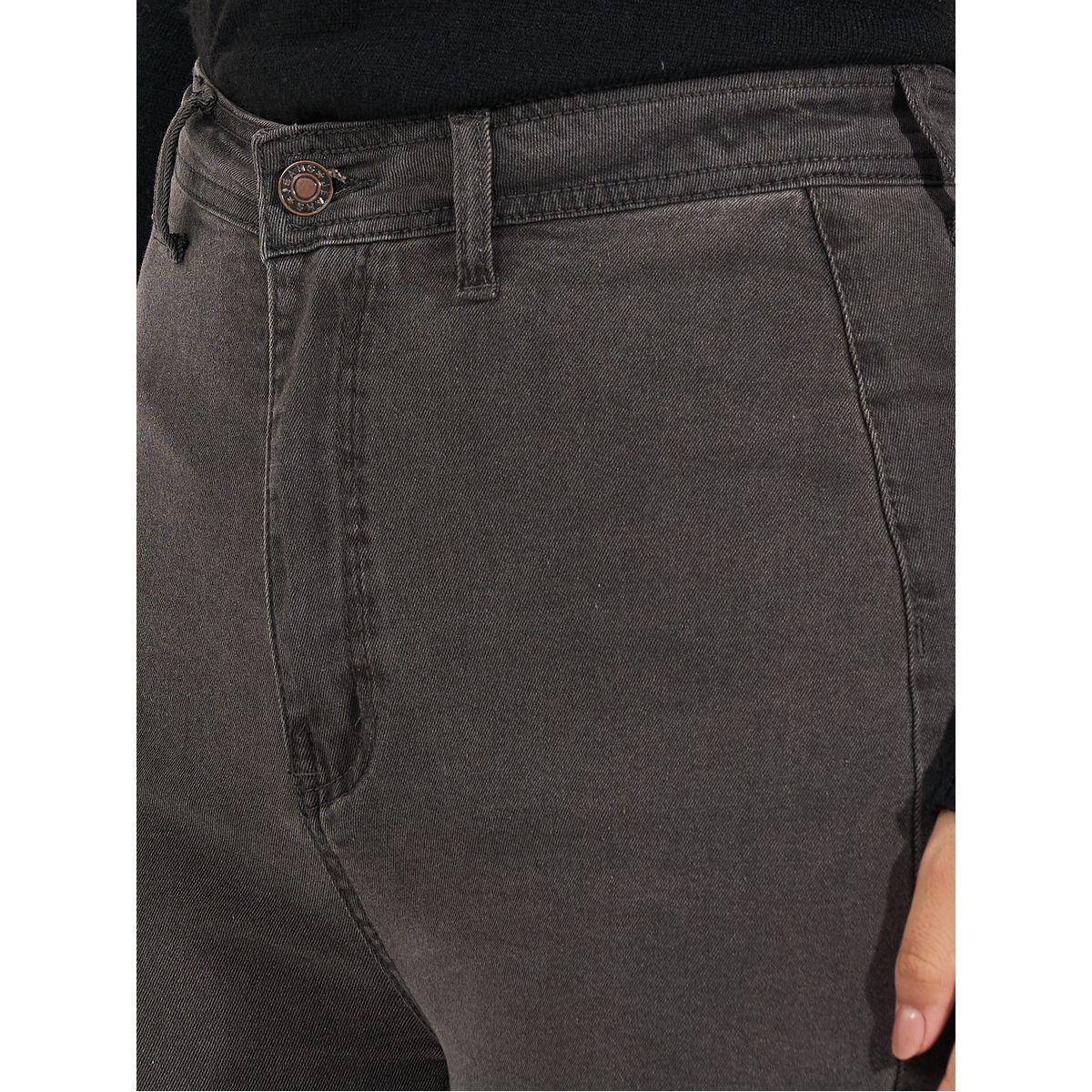 Styli High Rise Straight Fit Jeans with Raw Edge-women-clothing-bottoms-jeans-image-3