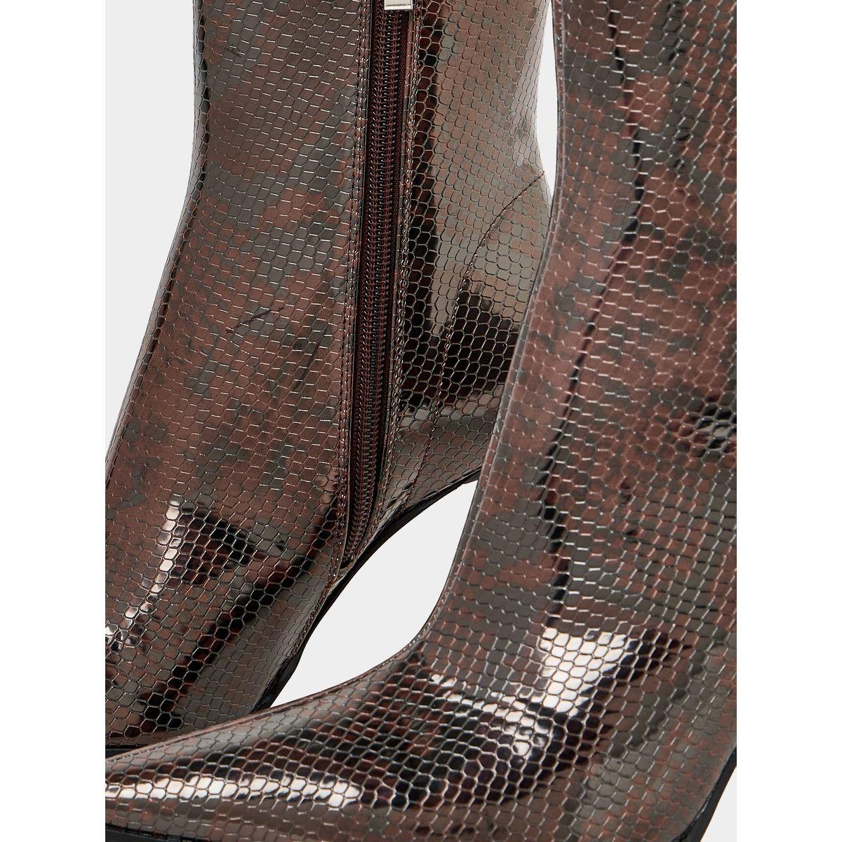 Raid X Styli  Snakeskin Print Pointed Toe Leather Boots-women-shoes-boots-image-3