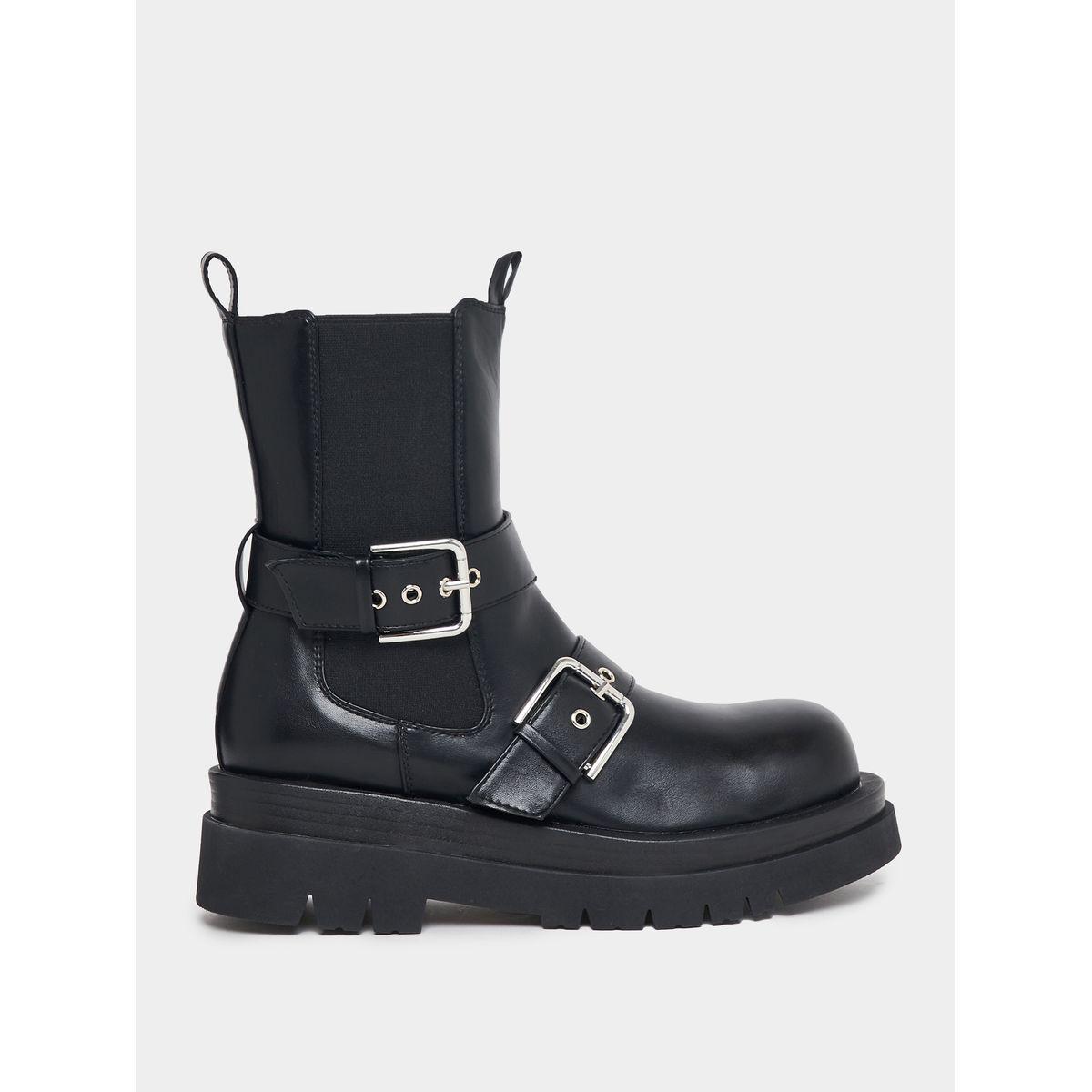 حذاء بوت بمقدمة دائرية وإبزيم غلق رايد × ستايلي-women-shoes-boots-image-1