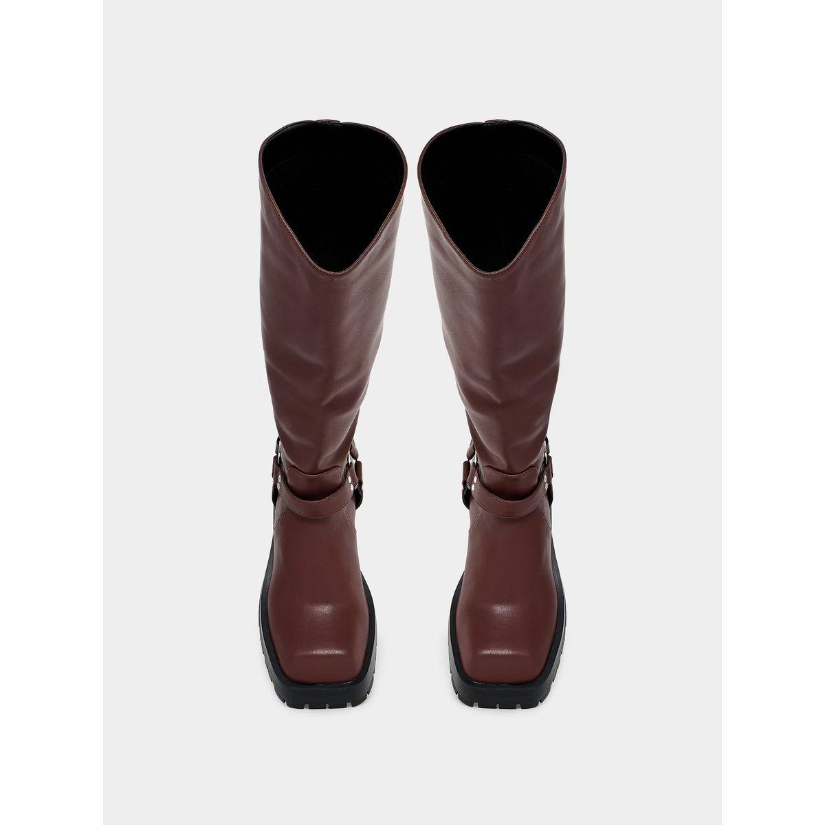 حذاء بوت بطول الركبة ومزين بتفاصيل هارنس رايد × ستايلي-women-shoes-boots-image-5