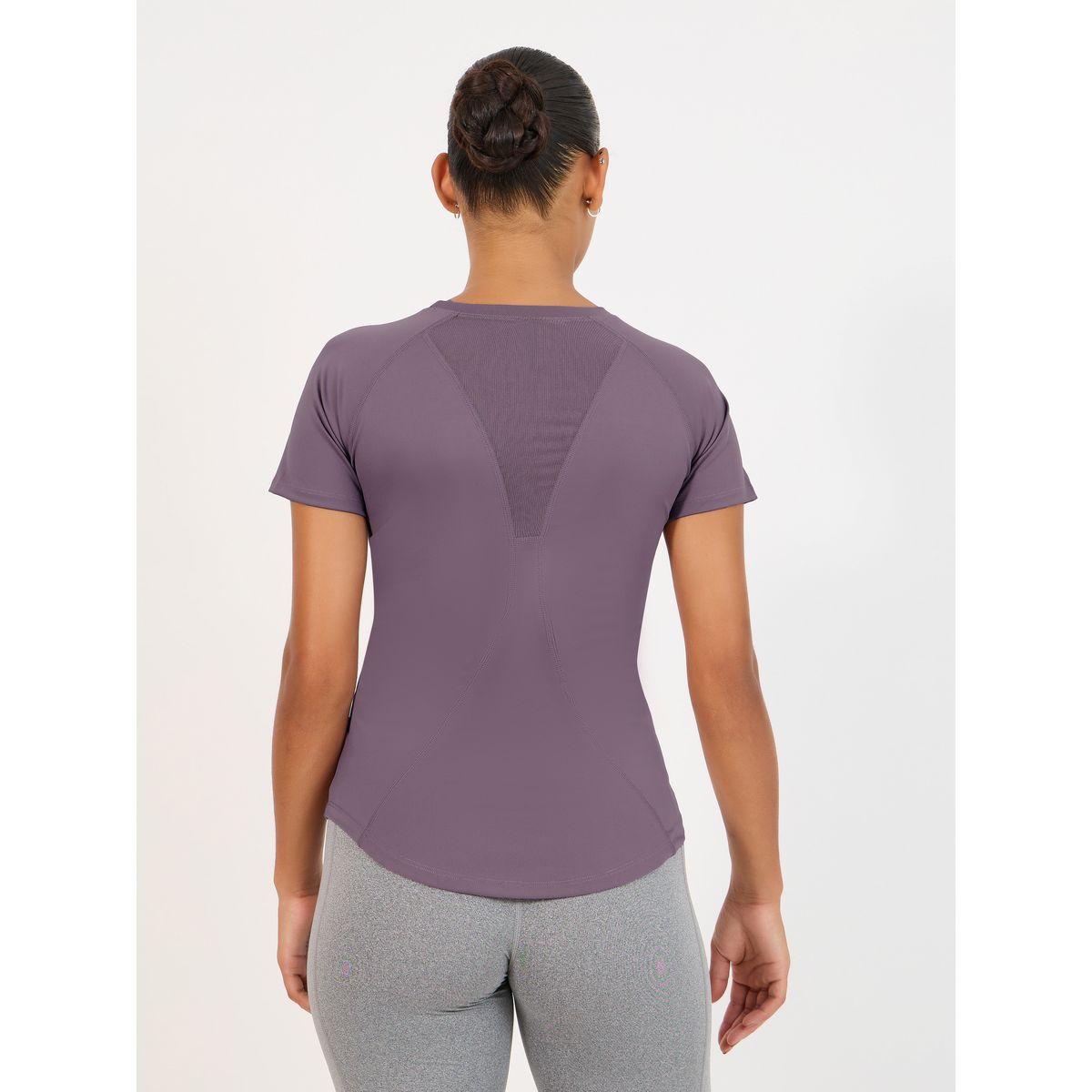 Styli Active Back V Shaped Mesh Contour Stitch Detail Top-women-clothing-sportswearandactivewear-tshirtsandvests-image-5
