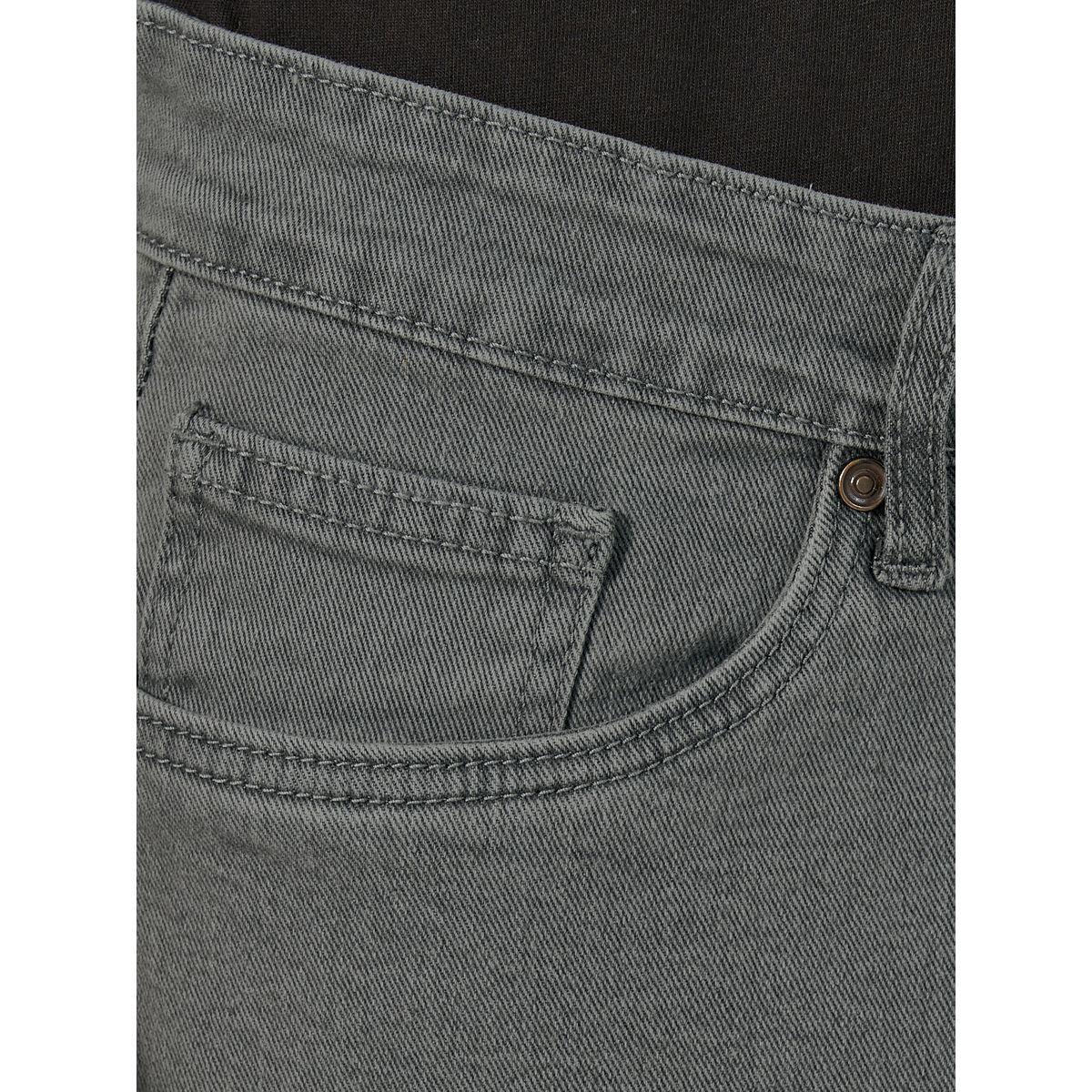 Mid Rise Relaxed Fit Cargo Jeans-men-clothing-bottoms-jeans-image-3