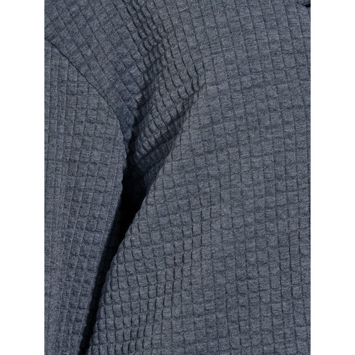 Styli Oversized Longline Textured Button Down Shacket-women-winterwear-coatsandjackets-jackets-image-4