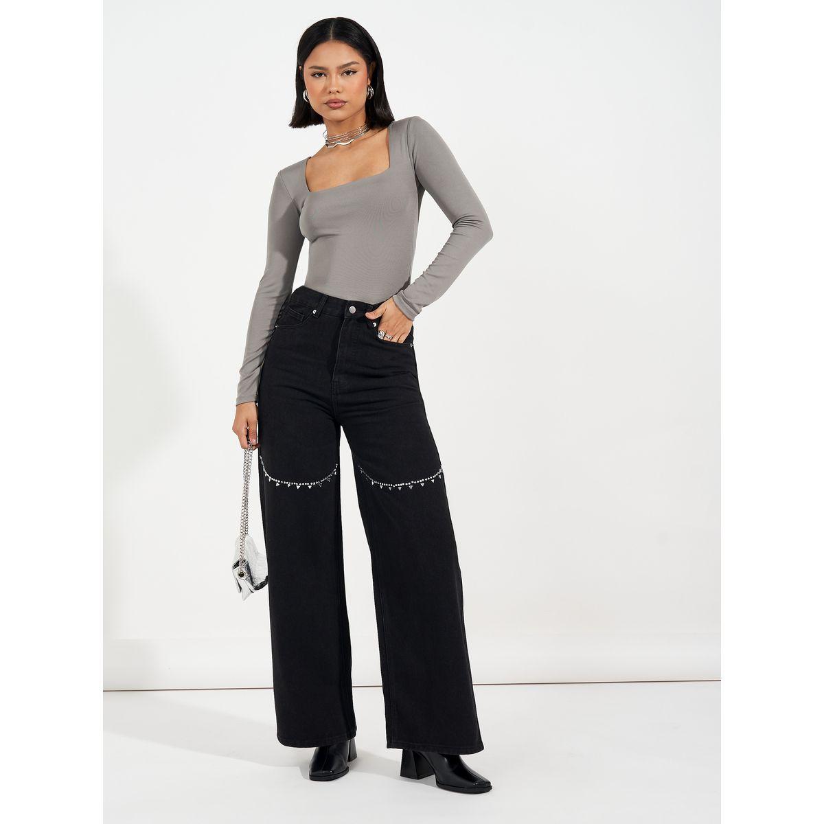 جينز بقصة أرجل واسعة ومزين بحجر الراين-women-clothing-bottoms-jeans-image-1